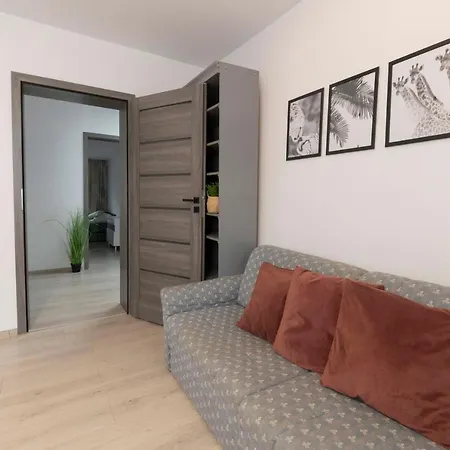 Wolska 80m2 - 7 People, 3