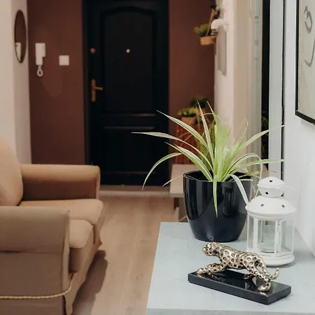 Wolska 80m2 - 7 People, 3 Lejlighed *